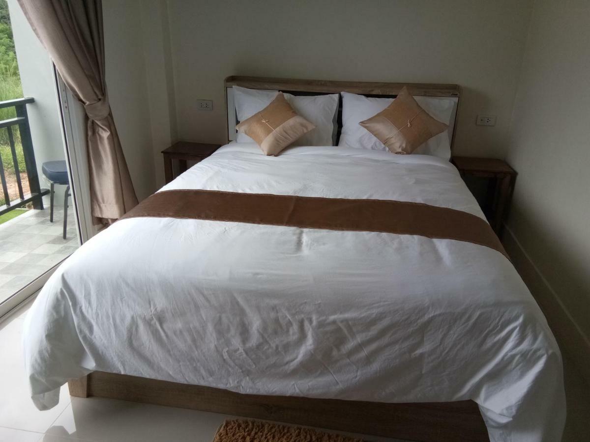 Supunnika Garden Guesthouse Fang Bagian luar foto